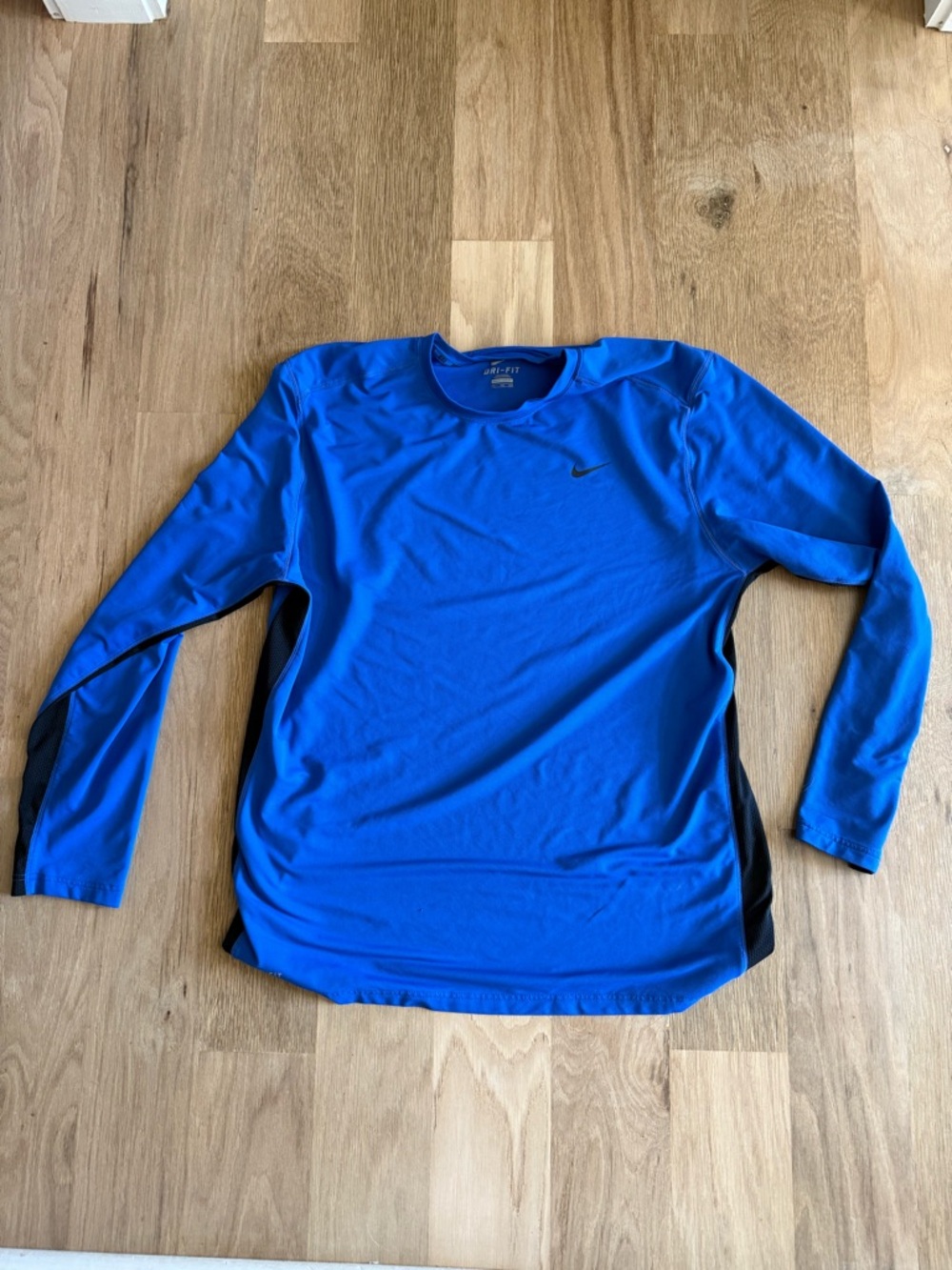 Nike Long Sleeve Performance Top - Royal Blue with Black Accents